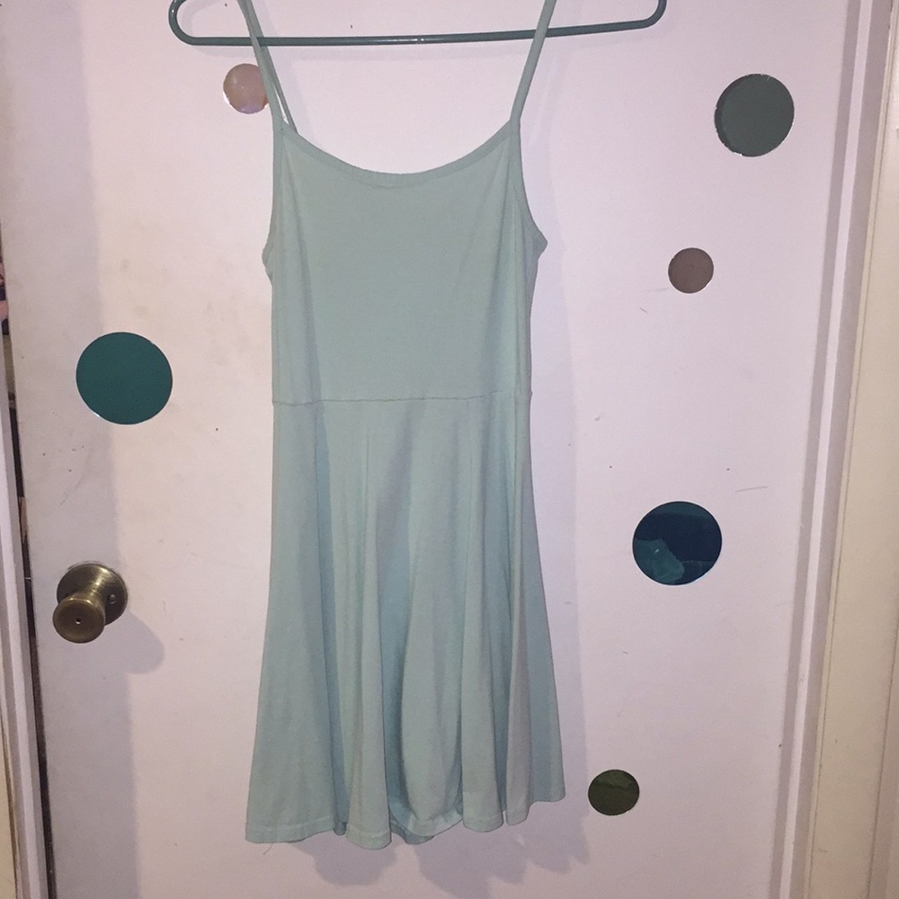 Comfy light weight mint dress.